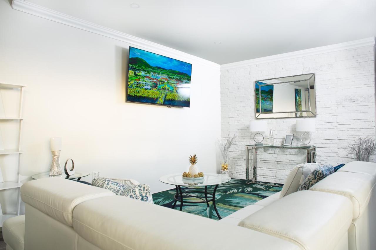 La Vue De Basseterre Apartments - Luxury In Bird Rock מראה חיצוני תמונה