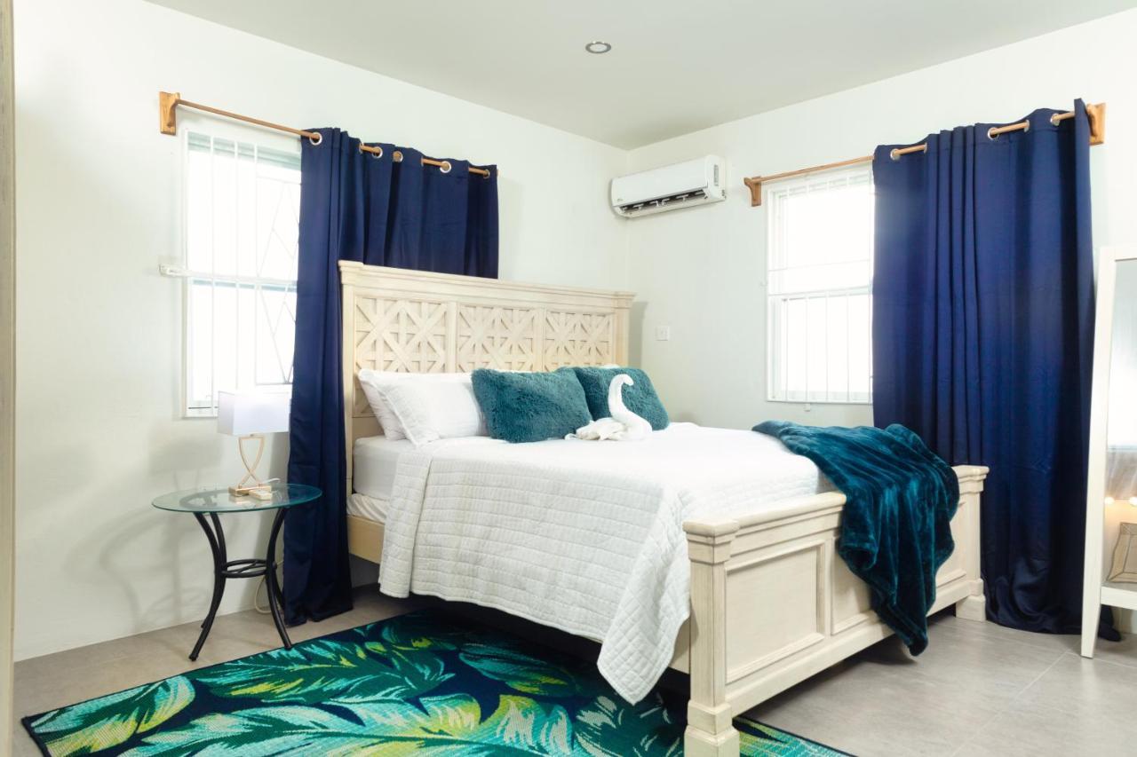 La Vue De Basseterre Apartments - Luxury In Bird Rock מראה חיצוני תמונה
